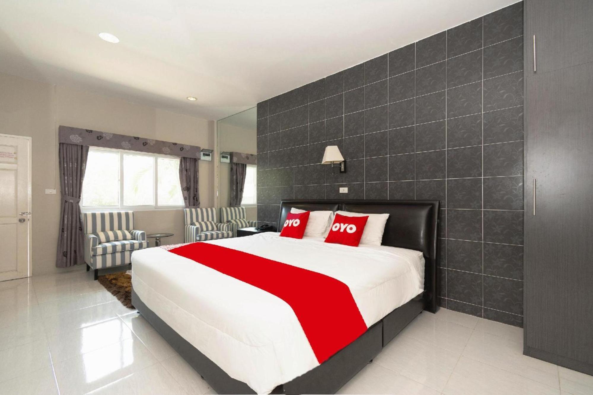 Highway Hotel Hua Hin Exterior photo