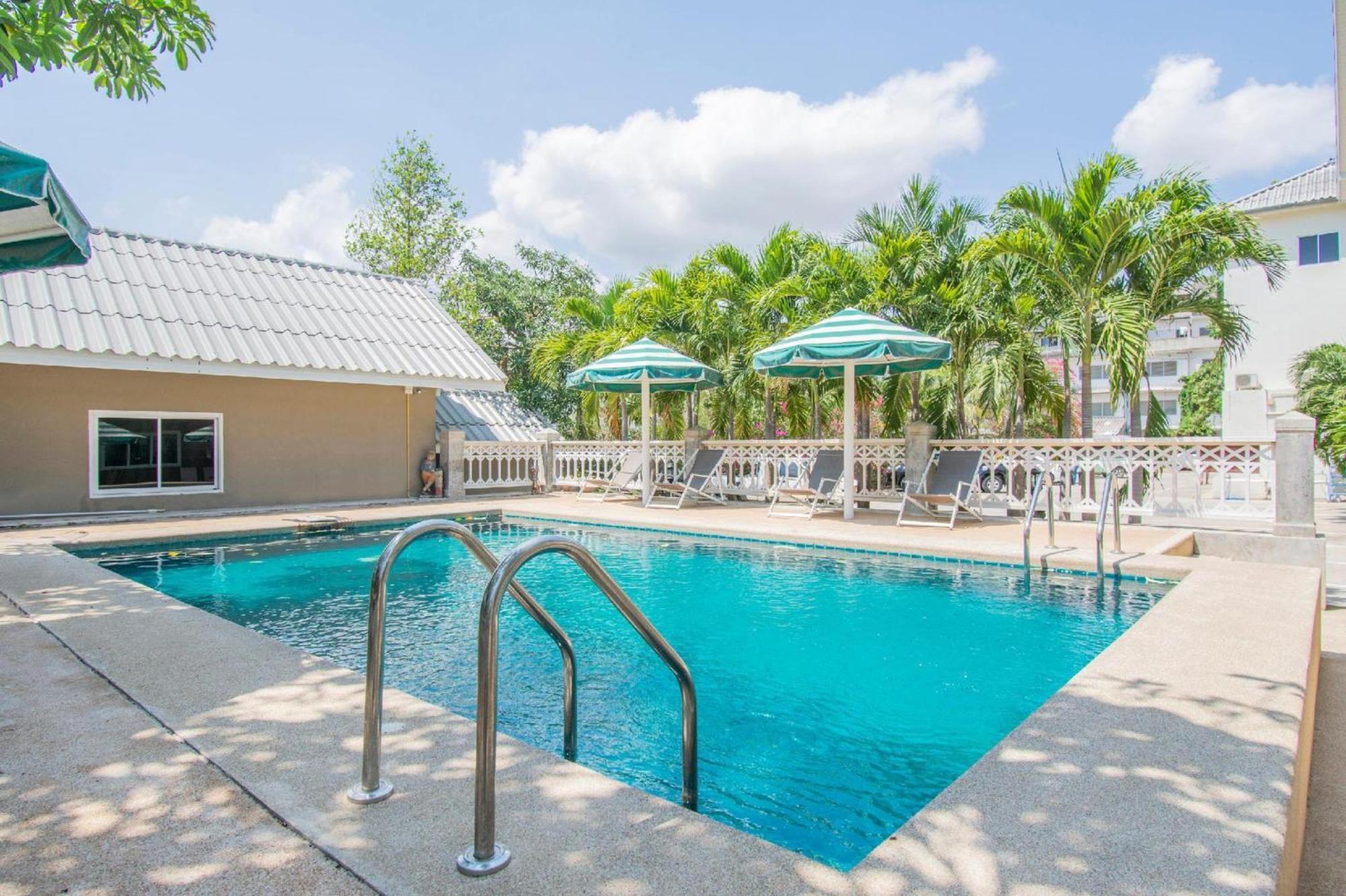 Highway Hotel Hua Hin Exterior photo